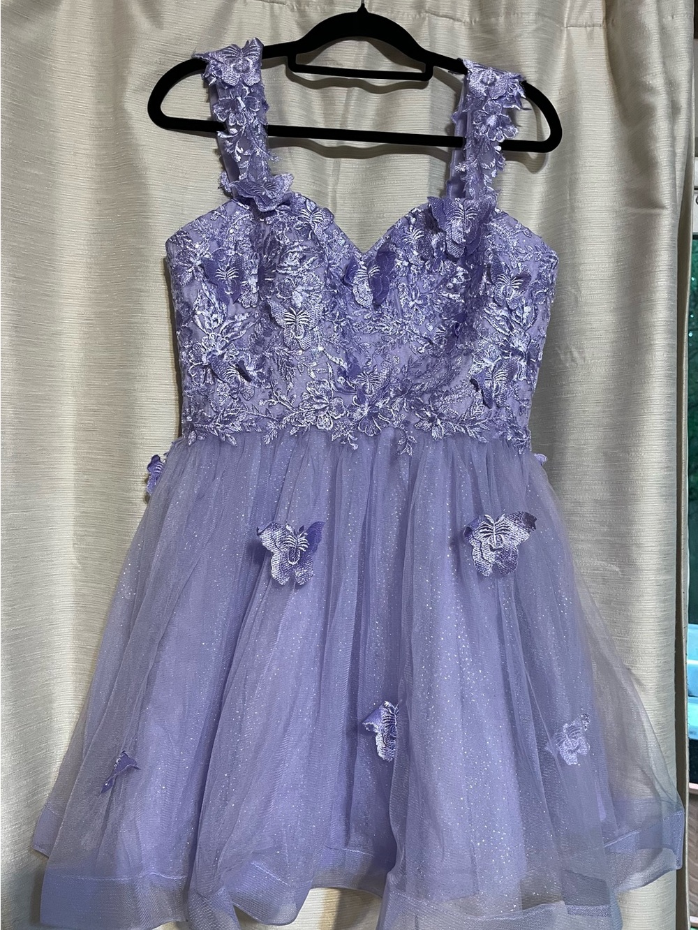 New Lilac Butterfly Mini
Homecoming Dress Size 12